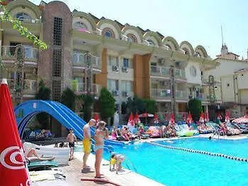 Otel Club Exelsior